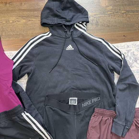 Woman’s Activewear Bundle Lot Size XS & Small 5 Piece Bundle Adidas Nike Calia - Picture 6 of 9